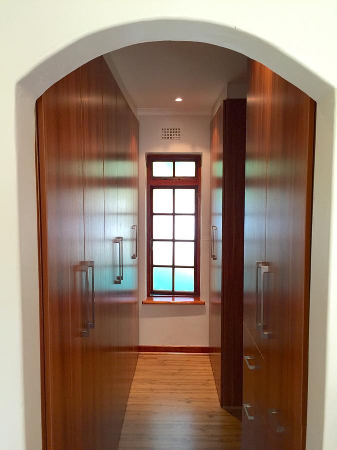 Вилла Unique Hout Bay House Экстерьер фото